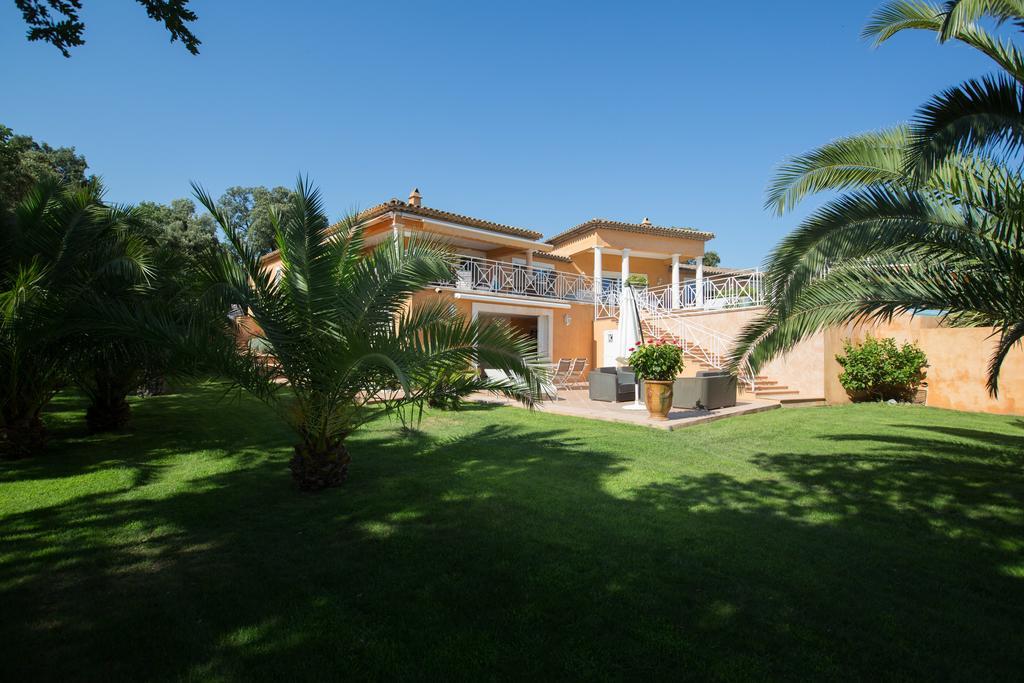 La Tarentane Hotel Grimaud Ngoại thất bức ảnh