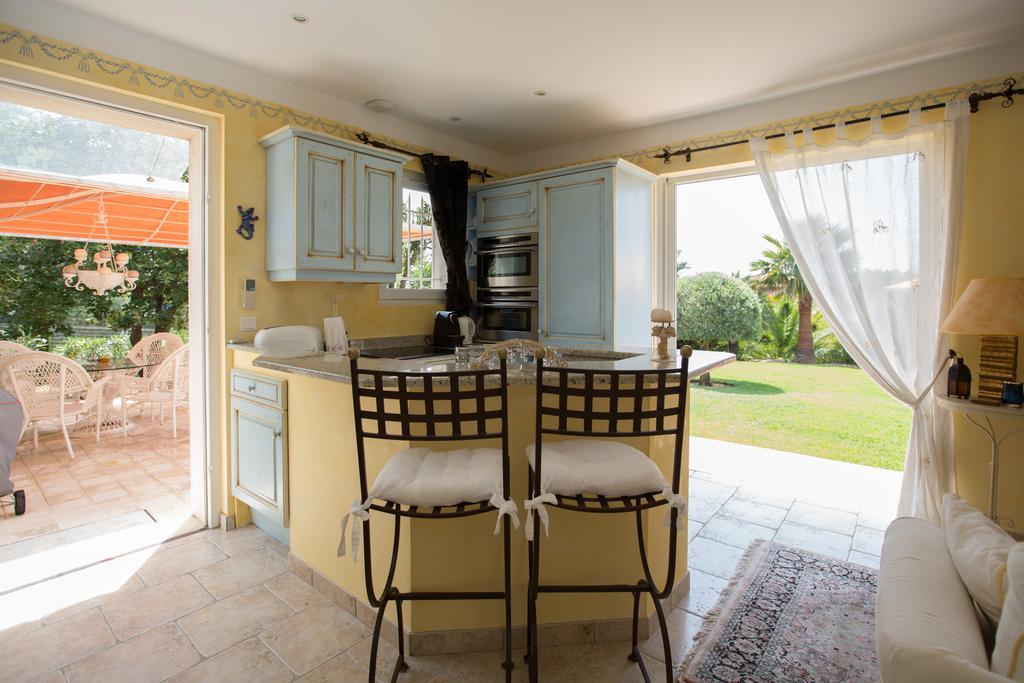La Tarentane Hotel Grimaud Ngoại thất bức ảnh