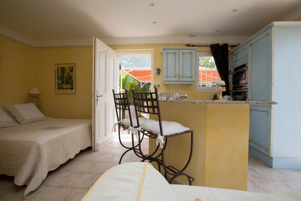 La Tarentane Hotel Grimaud Ngoại thất bức ảnh